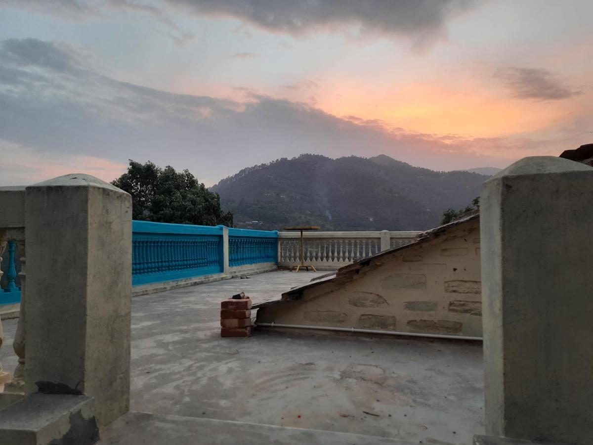 Mukteshwar Grand Retreat 穆克缇斯瓦 外观 照片